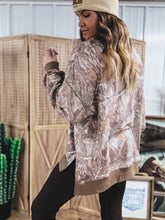 Load image into Gallery viewer, Woodlands Top
