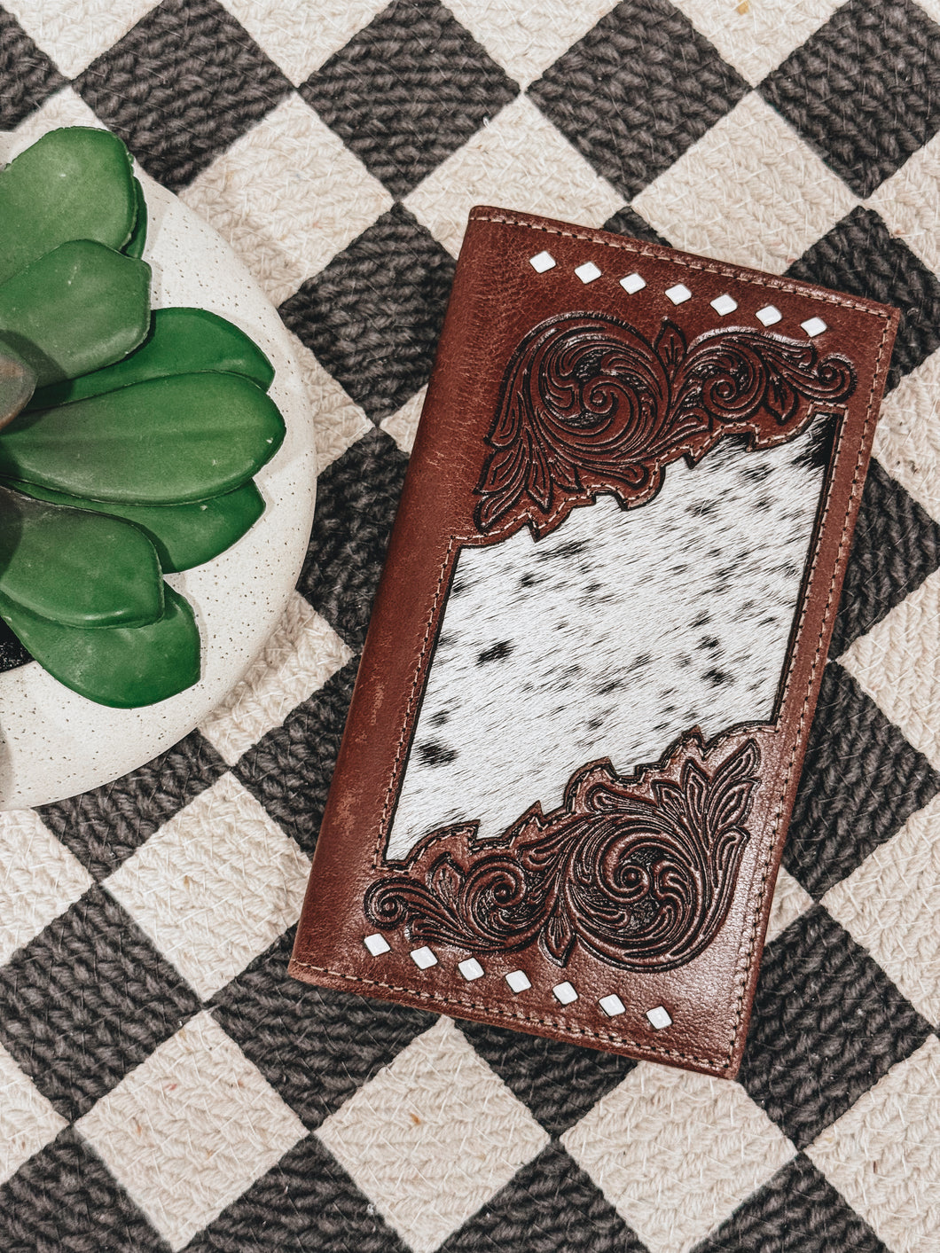 Scottie Wallet (Black Hide)