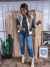 Load image into Gallery viewer, Lila Button Up
