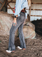 Load image into Gallery viewer, Ariat Cheyenne Bootcut Jean
