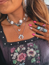 Load image into Gallery viewer, Lil' Flutter Necklace

