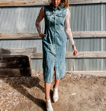 Load image into Gallery viewer, LeAnn Denim Dress
