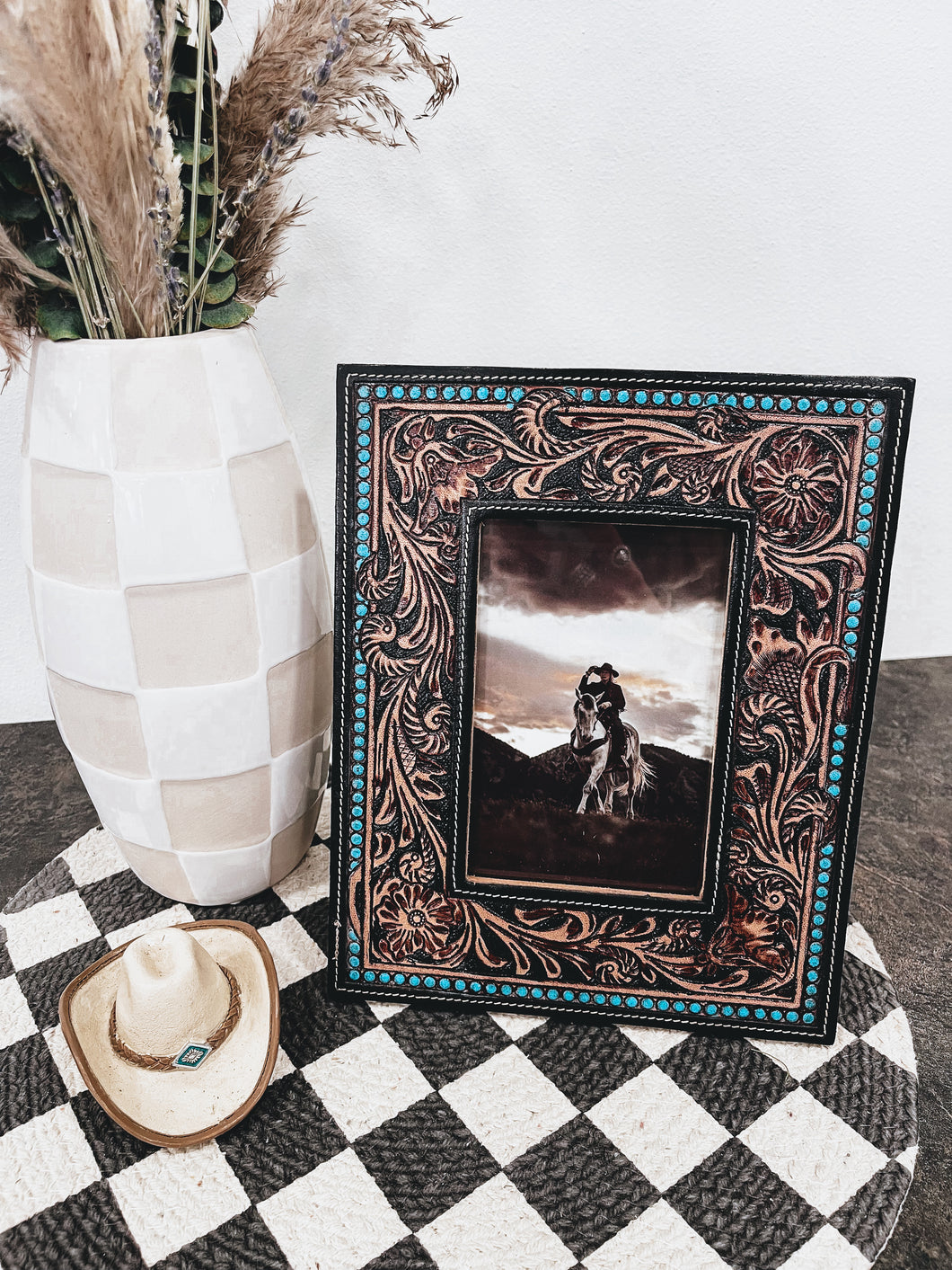 McKinnon Photo Frame
