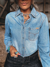 Load image into Gallery viewer, Ariat Comfort Shirt
