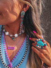 Load image into Gallery viewer, Kyra Earrings
