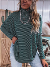 Load image into Gallery viewer, Tatum Top (Teal/White)
