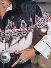 Load image into Gallery viewer, Watson Button Up
