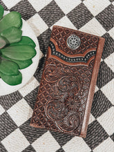 Load image into Gallery viewer, Scottie Wallet (Brown Leather)
