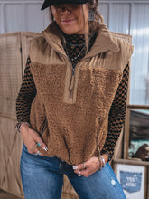 Load image into Gallery viewer, Teddy Vest (Camel)
