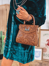 Load image into Gallery viewer, High Class Purse
