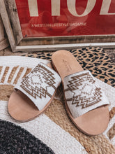 Load image into Gallery viewer, Mesa Sandals
