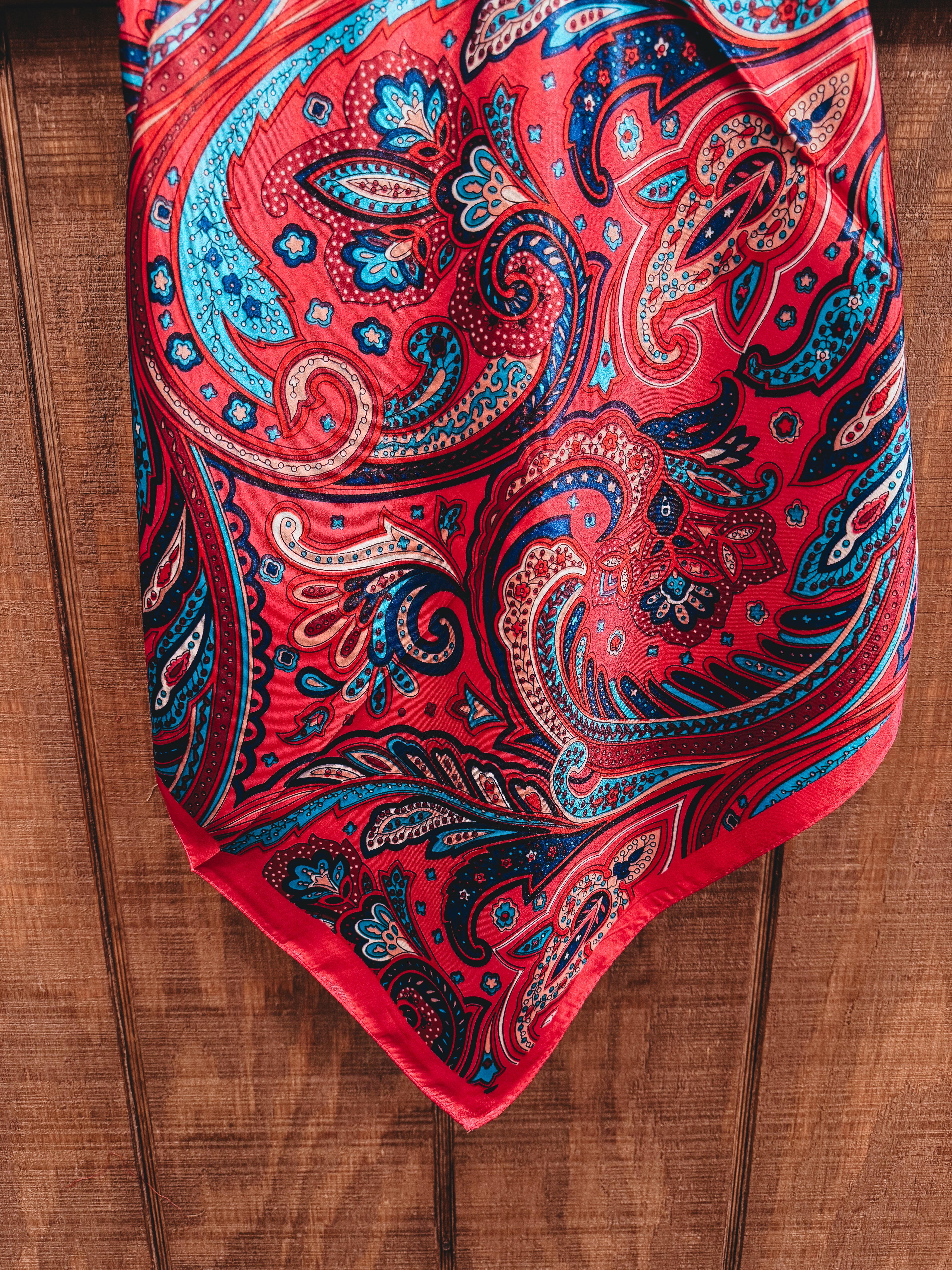 Rodeo Rose Wild Rag – The Punchy Flare