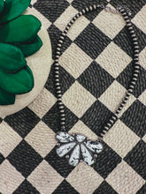 Load image into Gallery viewer, Juniper Necklace (Black/White)
