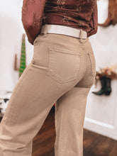 Load image into Gallery viewer, Arlington Jean (Khaki)
