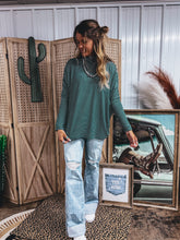 Load image into Gallery viewer, Tatum Top (Teal/White)
