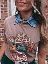Load image into Gallery viewer, Denim Stud Collar
