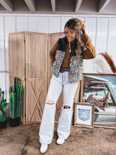 Load image into Gallery viewer, Midnight Safari Vest
