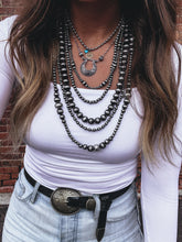 Load image into Gallery viewer, Bryce Necklace
