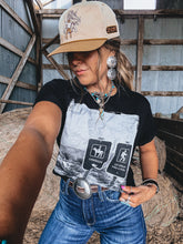 Load image into Gallery viewer, Ariat Take a Hike Tee
