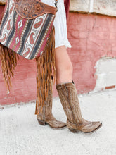 Load image into Gallery viewer, Ariat Casanova Western Boot (Distressed Brown)
