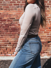 Load image into Gallery viewer, Shelby Top (Beige)
