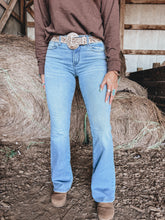 Load image into Gallery viewer, Ariat Revel Vima Ultra Stretch Jean
