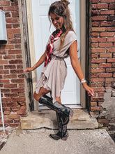 Load image into Gallery viewer, Amora Dress
