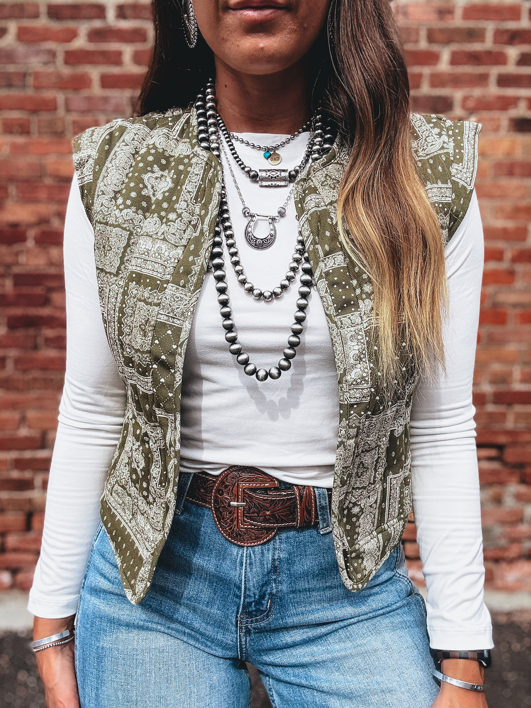 Tucker Vest (Olive)