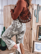 Load image into Gallery viewer, Crescent Cowgirl Purse (Brown)
