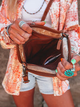 Load image into Gallery viewer, Raja Purse

