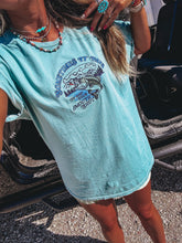 Load image into Gallery viewer, Mouth Shut Tee
