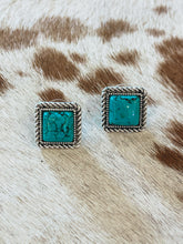 Load image into Gallery viewer, Codi Earrings
