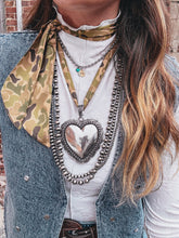 Load image into Gallery viewer, Demi Necklace
