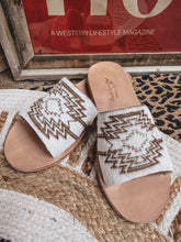 Load image into Gallery viewer, Mesa Sandals
