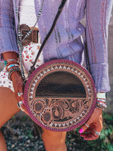 Load image into Gallery viewer, Britton Purse
