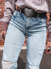 Load image into Gallery viewer, Levan Jean
