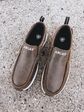 Load image into Gallery viewer, Ariat Buckeye Slip On (Brown Bomber)
