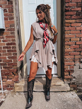 Load image into Gallery viewer, Amora Dress
