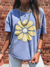Load image into Gallery viewer, Daisy Girl Tee
