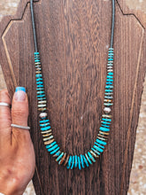 Load image into Gallery viewer, Oceania Necklace

