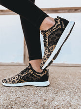 Load image into Gallery viewer, Ariat Fuse (Leopard)
