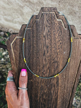 Load image into Gallery viewer, Palomino Pearl Necklace (16.5")
