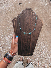 Load image into Gallery viewer, Damaris Necklace
