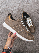 Load image into Gallery viewer, Ariat Ranch Runner Shoe
