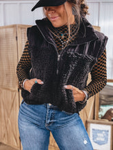 Load image into Gallery viewer, Teddy Vest (Black)
