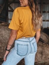 Load image into Gallery viewer, Ariat Western Photo T-shirt
