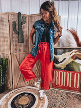 Load image into Gallery viewer, Bindi Barrel Pants
