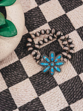 Load image into Gallery viewer, Florrie Bracelet (Turquoise)
