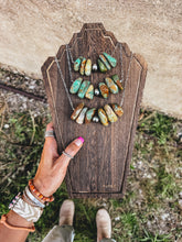 Load image into Gallery viewer, Chunky Turquoise Necklace

