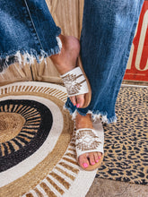 Load image into Gallery viewer, Mesa Sandals
